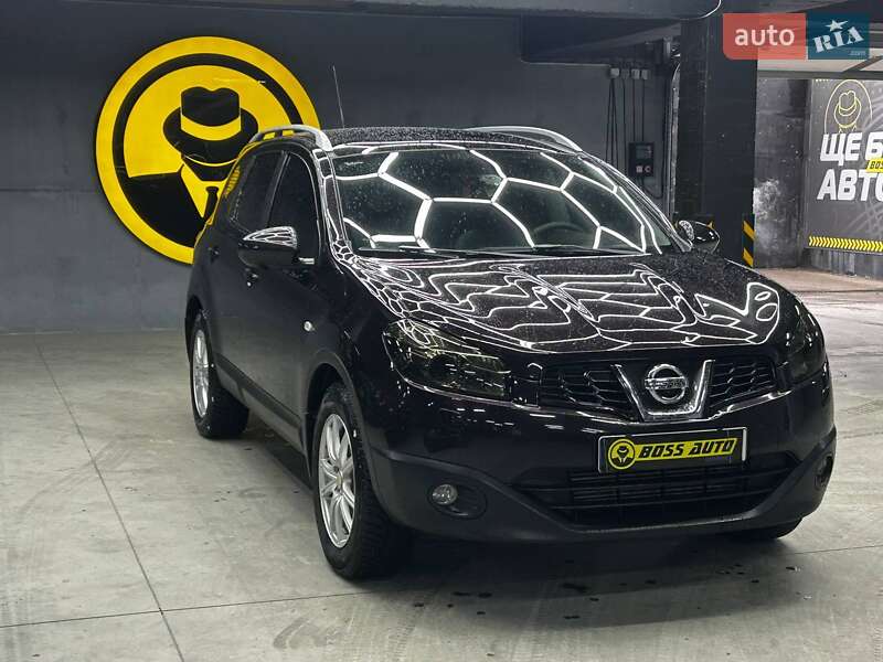 Nissan Qashqai+2 2012