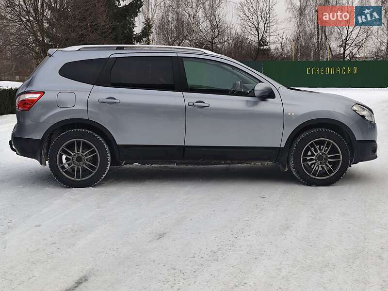 Внедорожник / Кроссовер Nissan Qashqai+2 2011 в Звягеле