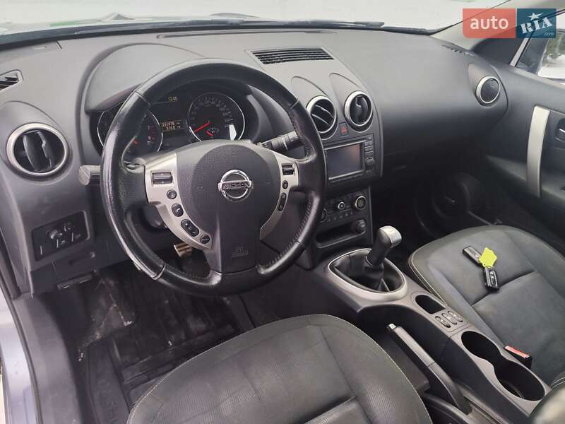 Внедорожник / Кроссовер Nissan Qashqai+2 2011 в Звягеле