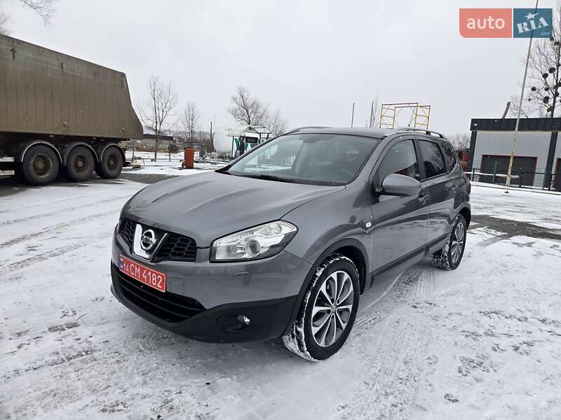 Позашляховик / Кросовер Nissan Qashqai+2 2012 в Калуші