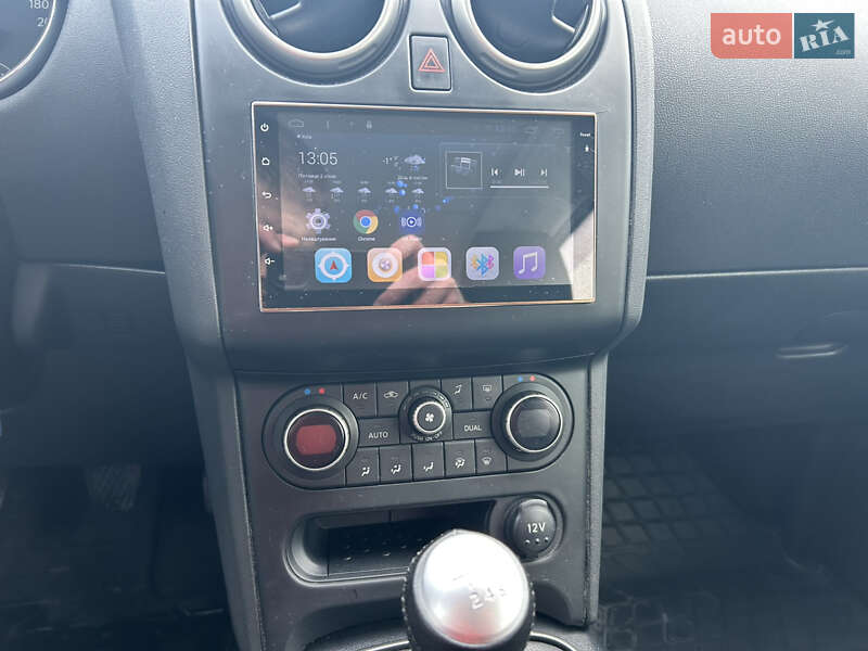 Позашляховик / Кросовер Nissan Qashqai+2 2012 в Києві