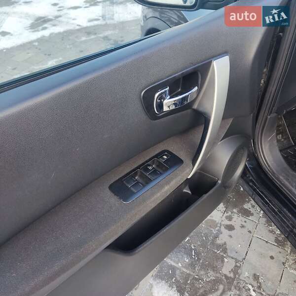 Внедорожник / Кроссовер Nissan Qashqai+2 2010 в Хмельницком фото 14 Внедорожник / Кроссовер Nissan Qashqai+2 2010 в Хмельницком