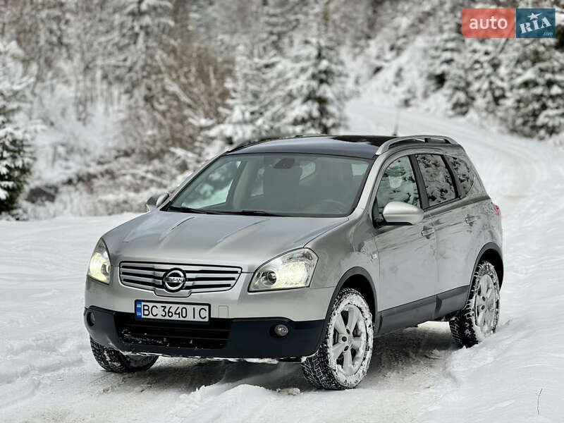 Позашляховик / Кросовер Nissan Qashqai+2 2009 в Міжгір'ї