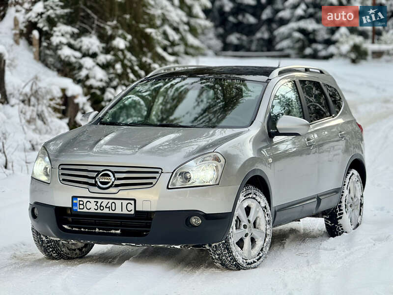 Позашляховик / Кросовер Nissan Qashqai+2 2009 в Міжгір'ї