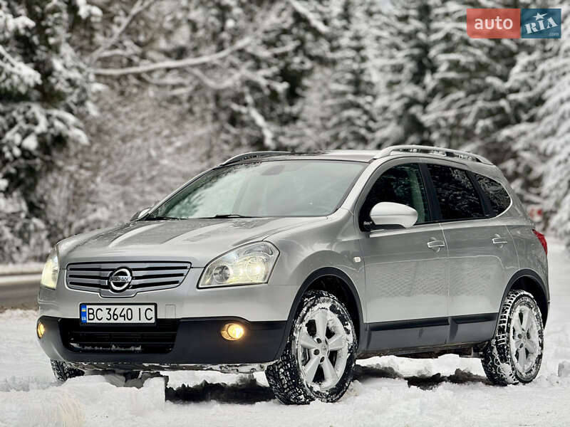 Позашляховик / Кросовер Nissan Qashqai+2 2009 в Міжгір'ї