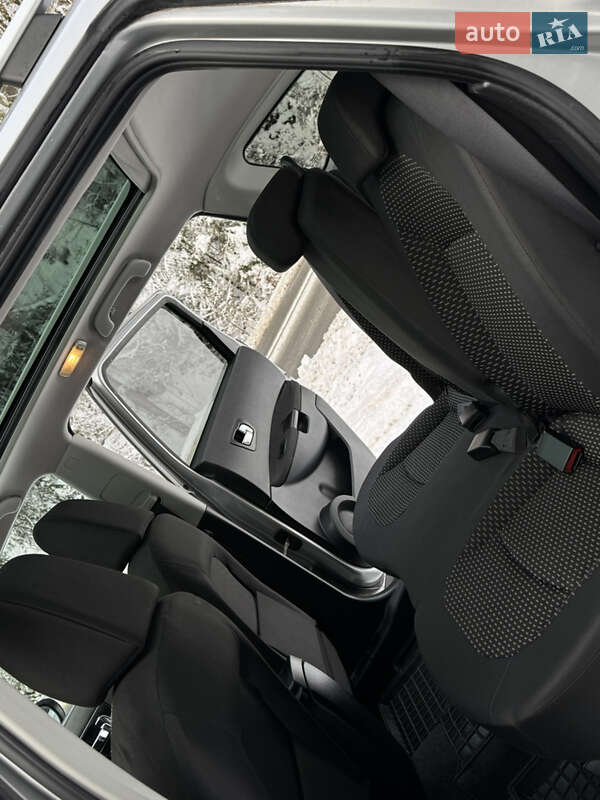 Позашляховик / Кросовер Nissan Qashqai+2 2009 в Міжгір'ї