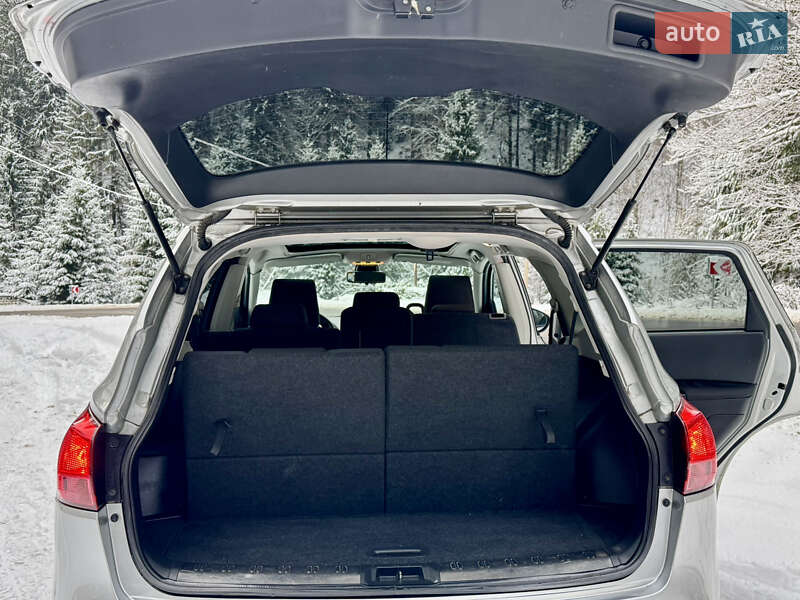 Позашляховик / Кросовер Nissan Qashqai+2 2009 в Міжгір'ї