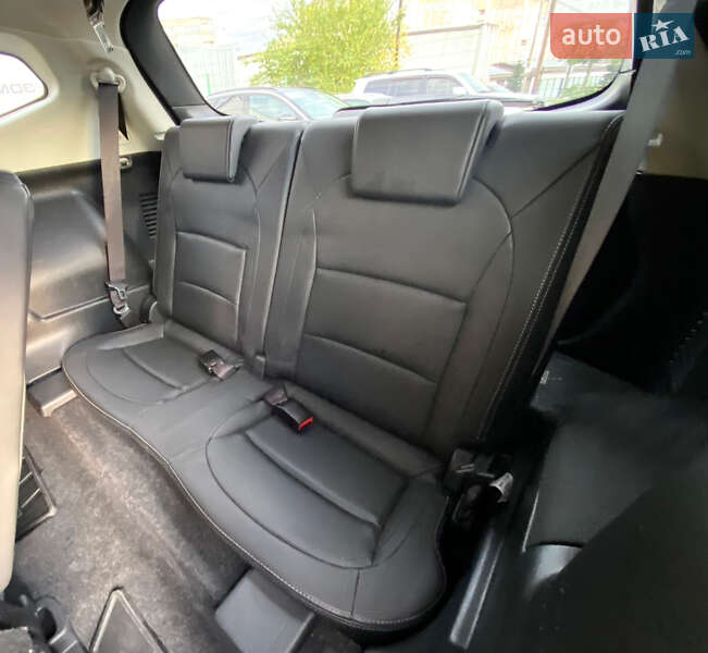 Позашляховик / Кросовер Nissan Qashqai+2 2010 в Рівному