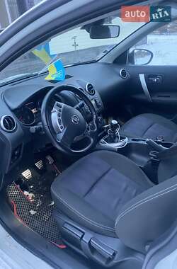 Позашляховик / Кросовер Nissan Qashqai+2 2012 в Глинне