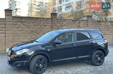 Внедорожник / Кроссовер Nissan Qashqai+2 2011 в Луцке