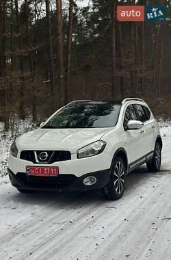 Внедорожник / Кроссовер Nissan Qashqai+2 2011 в Ивано-Франковске