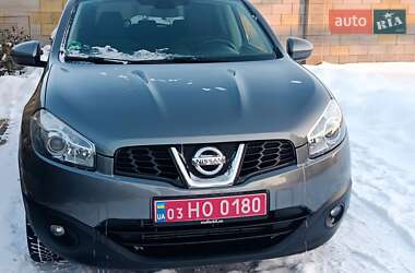 Внедорожник / Кроссовер Nissan Qashqai+2 2012 в Луцке