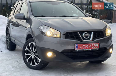 Позашляховик / Кросовер Nissan Qashqai+2 2012 в Стрию