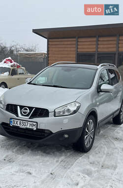 Внедорожник / Кроссовер Nissan Qashqai+2 2010 в Хмельницком