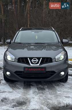 Внедорожник / Кроссовер Nissan Qashqai+2 2012 в Белогородке