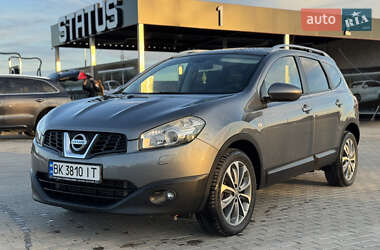 Внедорожник / Кроссовер Nissan Qashqai+2 2011 в Дубно