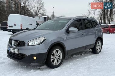 Внедорожник / Кроссовер Nissan Qashqai+2 2011 в Полтаве