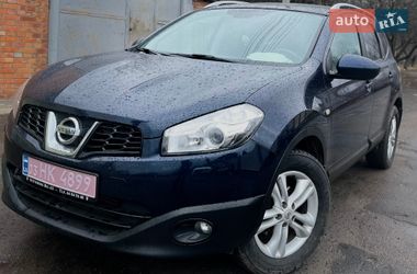 Внедорожник / Кроссовер Nissan Qashqai+2 2010 в Ахтырке