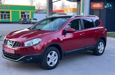 Внедорожник / Кроссовер Nissan Qashqai+2 2013 в Звягеле
