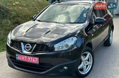 Позашляховик / Кросовер Nissan Qashqai+2 2010 в Косові