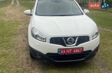 Внедорожник / Кроссовер Nissan Qashqai+2 2011 в Камне-Каширском