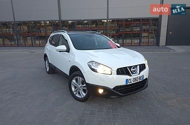 Позашляховик / Кросовер Nissan Qashqai+2 2012 в Калуші