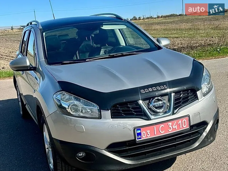 Nissan Qashqai+2