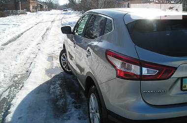 Внедорожник / Кроссовер Nissan Qashqai 2014 в 