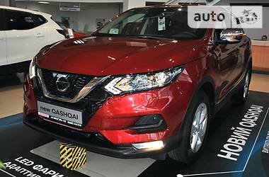 Внедорожник / Кроссовер Nissan Qashqai 2017 в Хмельницком