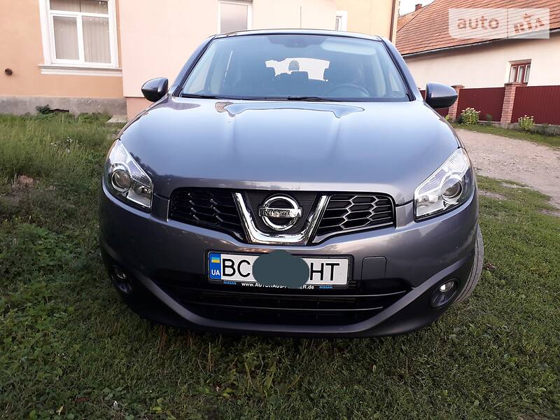 Внедорожник / Кроссовер Nissan Qashqai 2010 в Львове