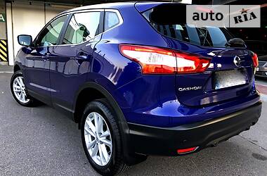 Позашляховик / Кросовер Nissan Qashqai 2016 в Києві