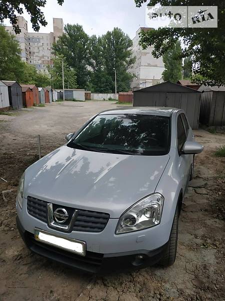 Позашляховик / Кросовер Nissan Qashqai 2008 в Києві