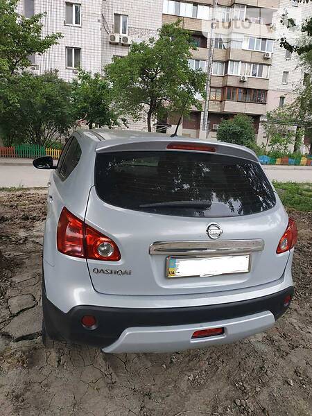 Позашляховик / Кросовер Nissan Qashqai 2008 в Києві