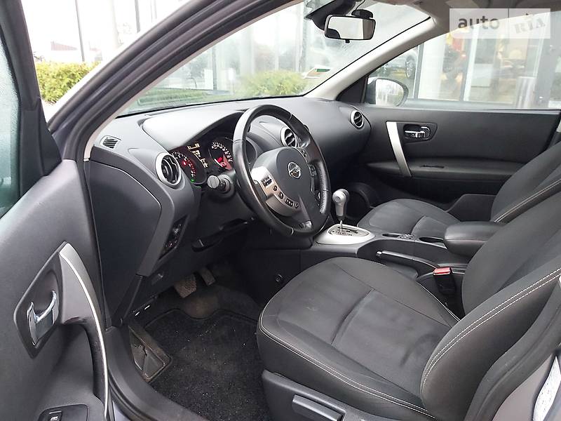 Позашляховик / Кросовер Nissan Qashqai 2011 в Києві