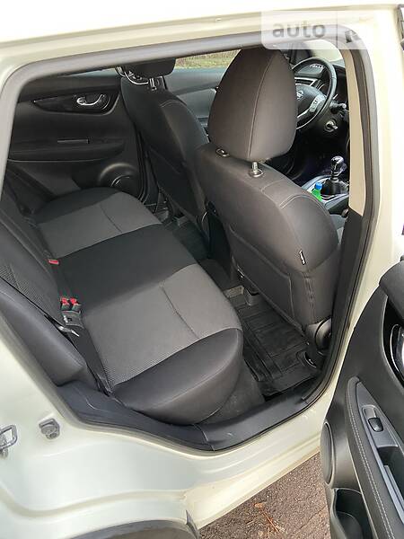 Позашляховик / Кросовер Nissan Qashqai 2016 в Дніпрі
