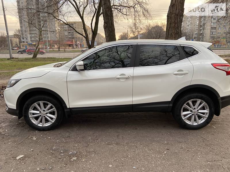 Позашляховик / Кросовер Nissan Qashqai 2016 в Дніпрі