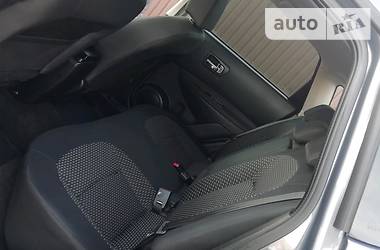 Позашляховик / Кросовер Nissan Qashqai 2008 в 