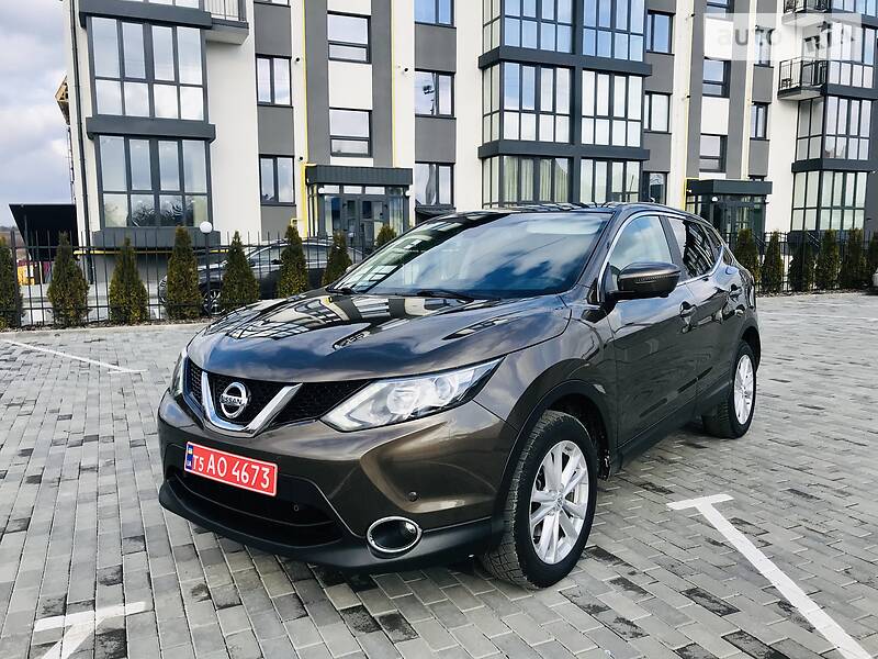 Внедорожник / Кроссовер Nissan Qashqai 2014 в Луцке