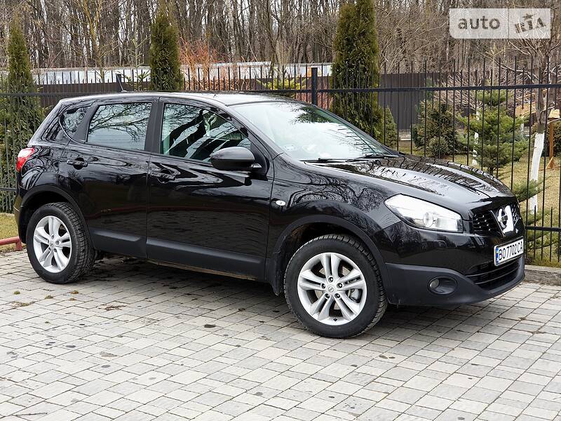 Позашляховик / Кросовер Nissan Qashqai 2011 в Тернополі
