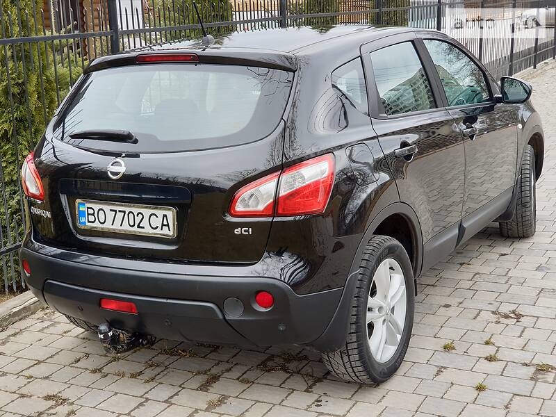 Позашляховик / Кросовер Nissan Qashqai 2011 в Тернополі