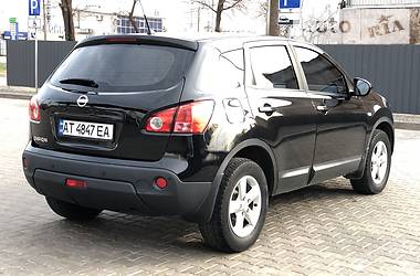 Позашляховик / Кросовер Nissan Qashqai 2008 в 