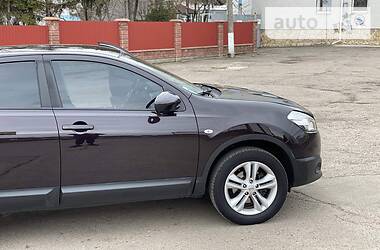Позашляховик / Кросовер Nissan Qashqai 2011 в 