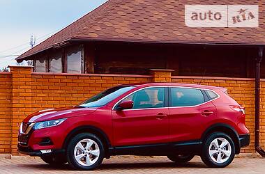 Позашляховик / Кросовер Nissan Qashqai 2018 в 