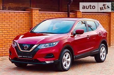 Позашляховик / Кросовер Nissan Qashqai 2018 в 