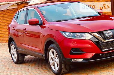 Позашляховик / Кросовер Nissan Qashqai 2018 в 