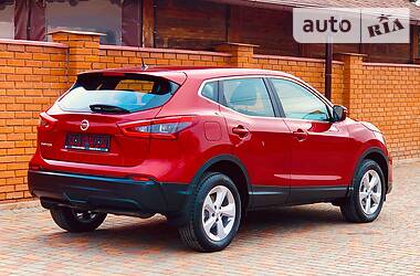 Позашляховик / Кросовер Nissan Qashqai 2018 в 