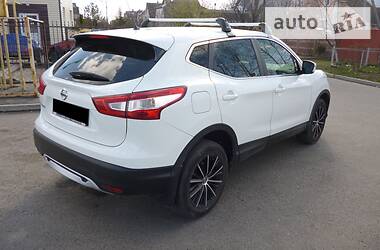 Позашляховик / Кросовер Nissan Qashqai 2015 в Чернігові