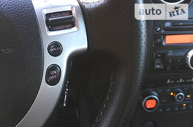 Позашляховик / Кросовер Nissan Qashqai 2009 в 