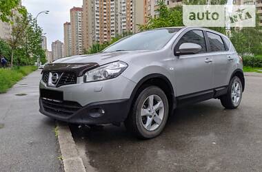 Внедорожник / Кроссовер Nissan Qashqai 2012 в Киеве