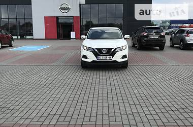 Позашляховик / Кросовер Nissan Qashqai 2017 в Львові